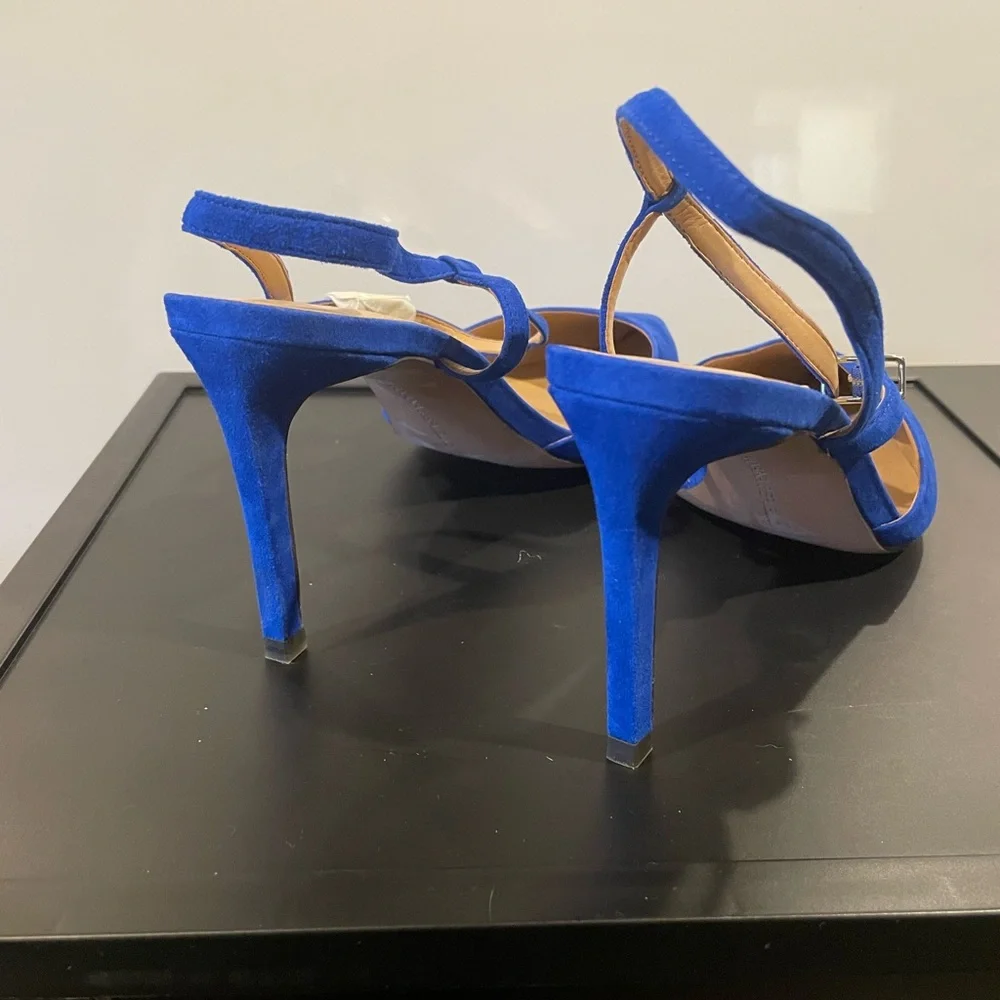 Banana Republic Royal Blue Suede Heels. Size 8.5 - Picture 3 of 3